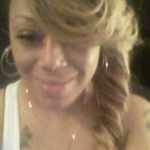 Meet your Posher, Cassandra